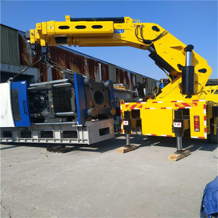 武侯 大吨位折臂吊出租费用解析：一小时租赁多少钱