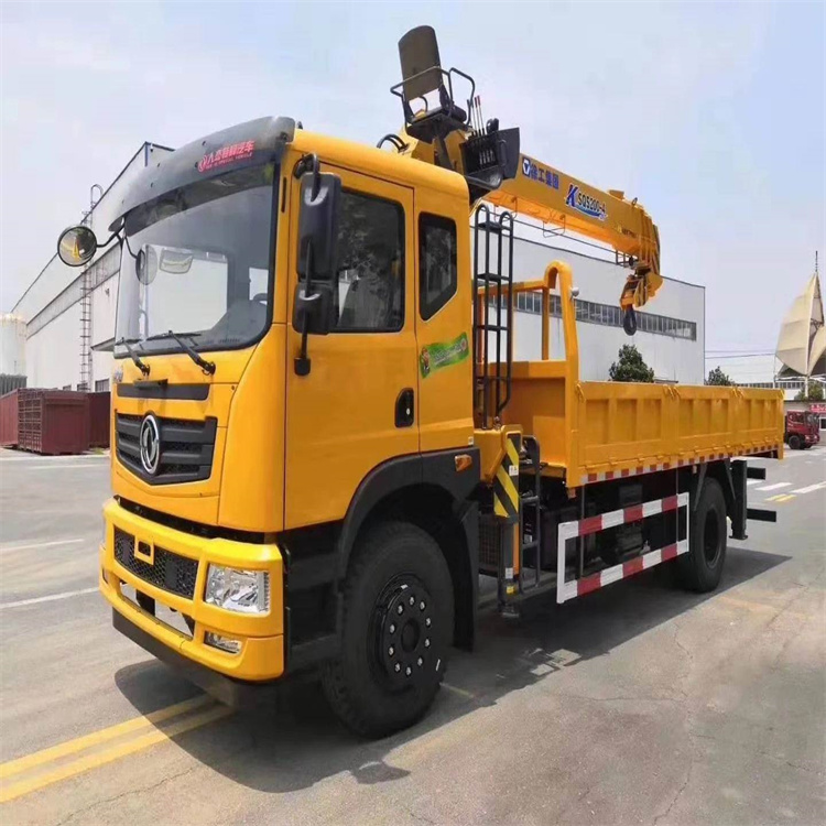 武侯附近找一辆随车吊出租